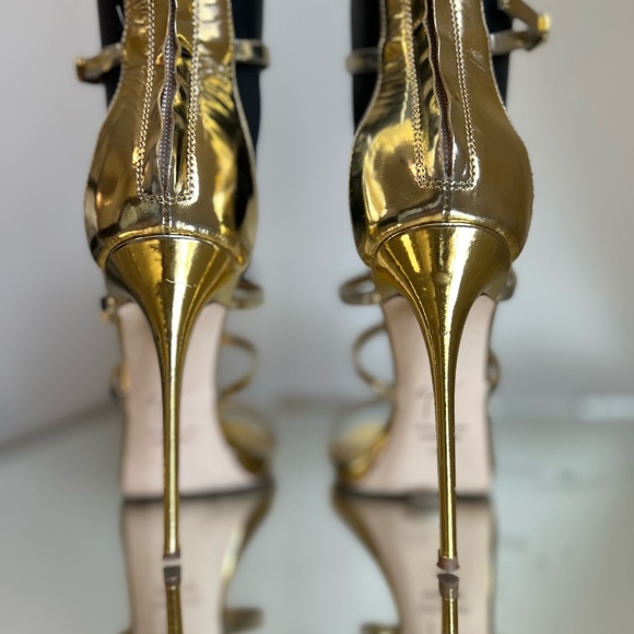 EUC Giuseppe Zanotti Super Harmony’ Gladiator Sandals in Gold 36.5 - Picture 12 of 16